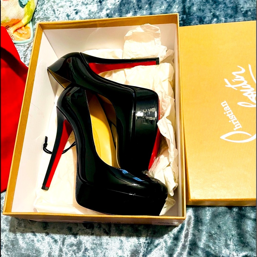 CHRISTIAN LOUBOUTIN Bianca 120 Platform Pumps (6)